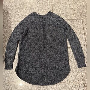 RD Style Gray Crew Neck Sweater with Chunky Knit